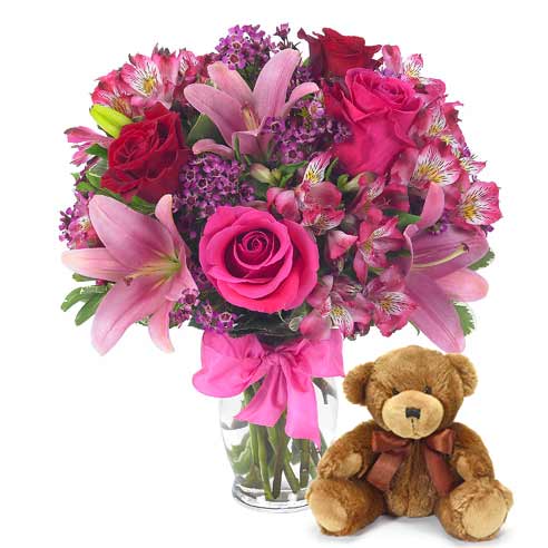 pink roses with teddy bear