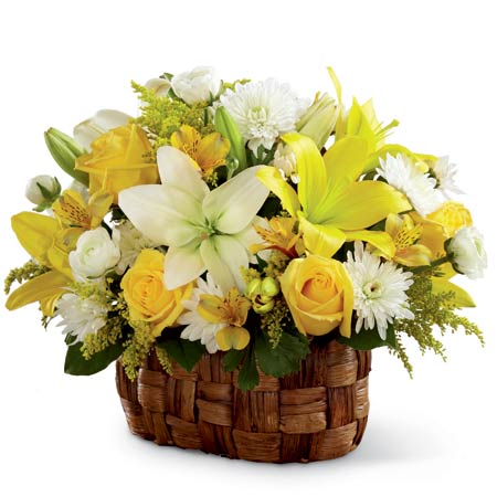 Flowers basket bouquet with yellow lilies, yellow roses and white LA hybrid lilies