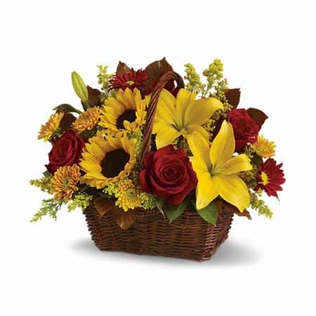 Sunflower bouquet from sendflowers with sunflowers & red roses