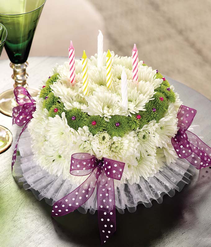 Birthday flower cake for delivery in USA by florist