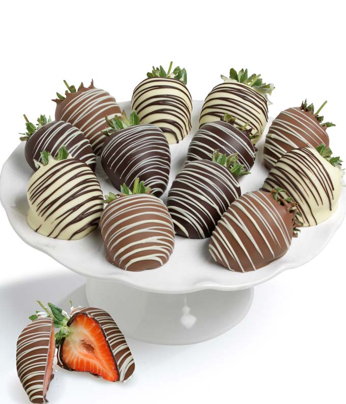 12 Pieces Chocolate-Covered Strawberries