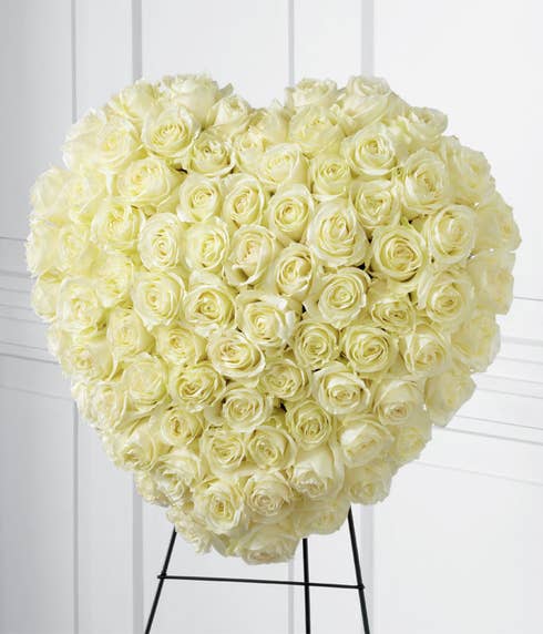 White rose sympathy cheap heart standing spray with white roses for funeral