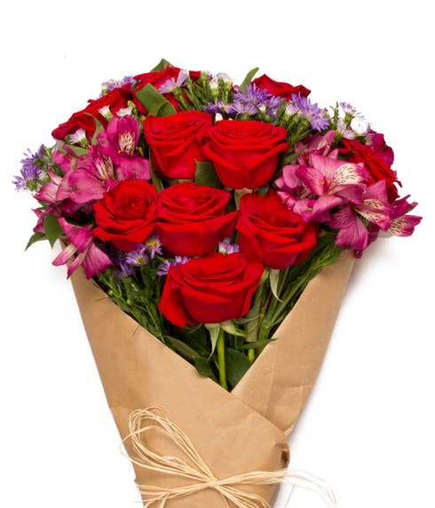 hand delivery wrapped red rose bouquet gift with cheap flowers