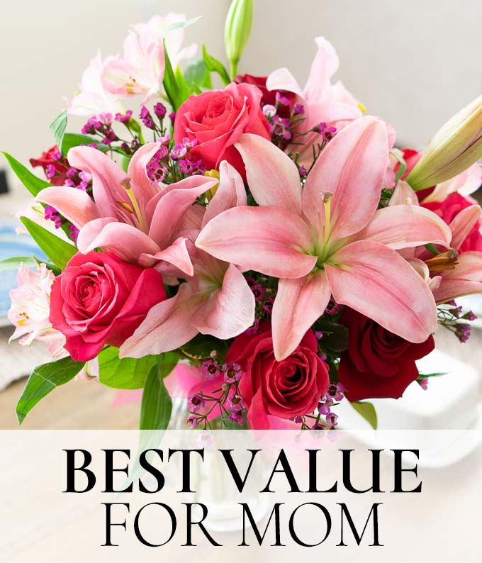 A Bouquet of  Seasonal Fresh-Cut Florals in a Keepsake Glass Vase with Card Message
