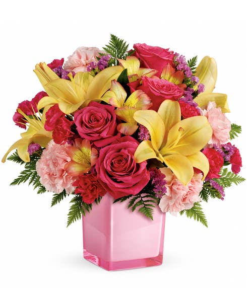 Pink rose summer bouquet delivery with yellow lilies and cheap flowers in glass vase
