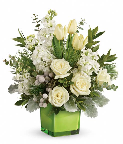 White rose rustic flowers bouquet 