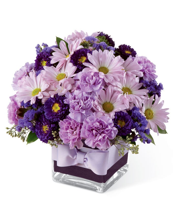Bountiful Daisy Purple Flower Bouquet at Send Flowers